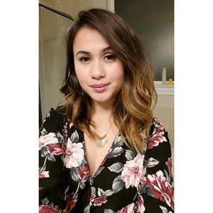 Meet your Posher, Anna